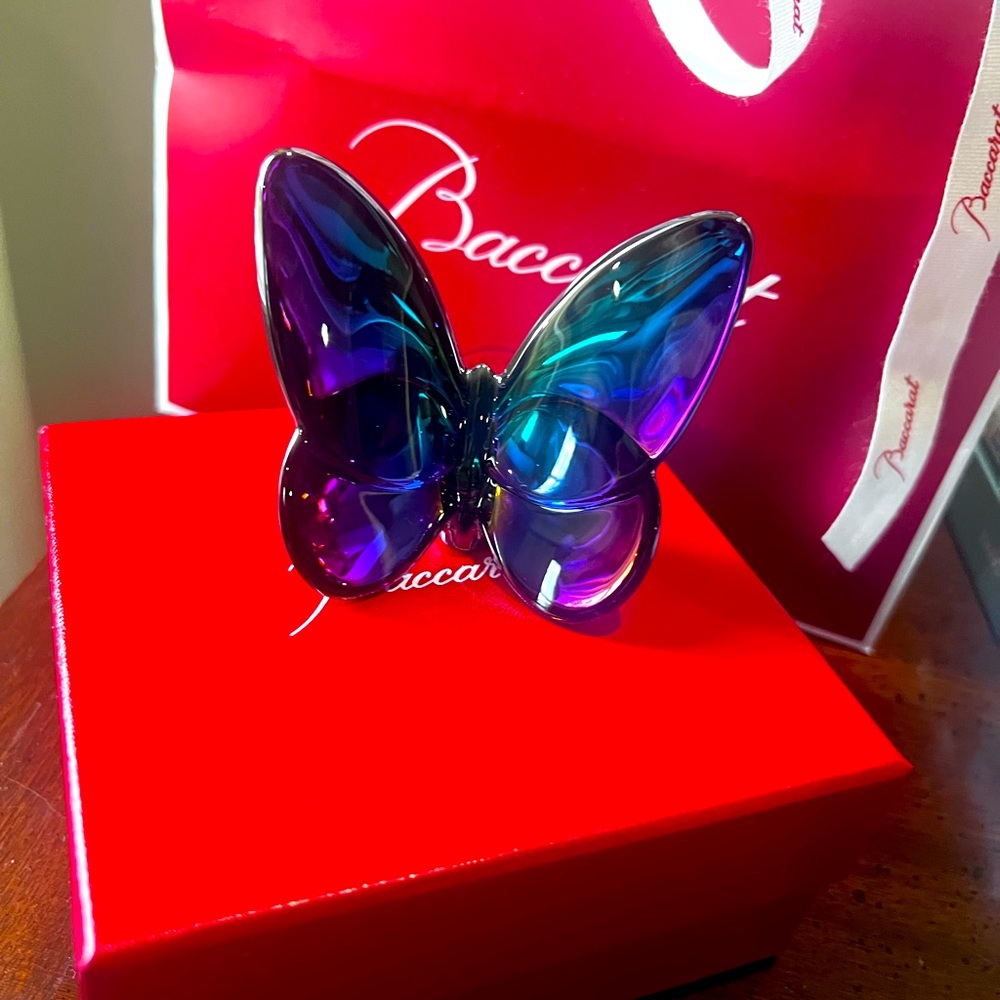 2.5” Baccarat Lucky Butterfly